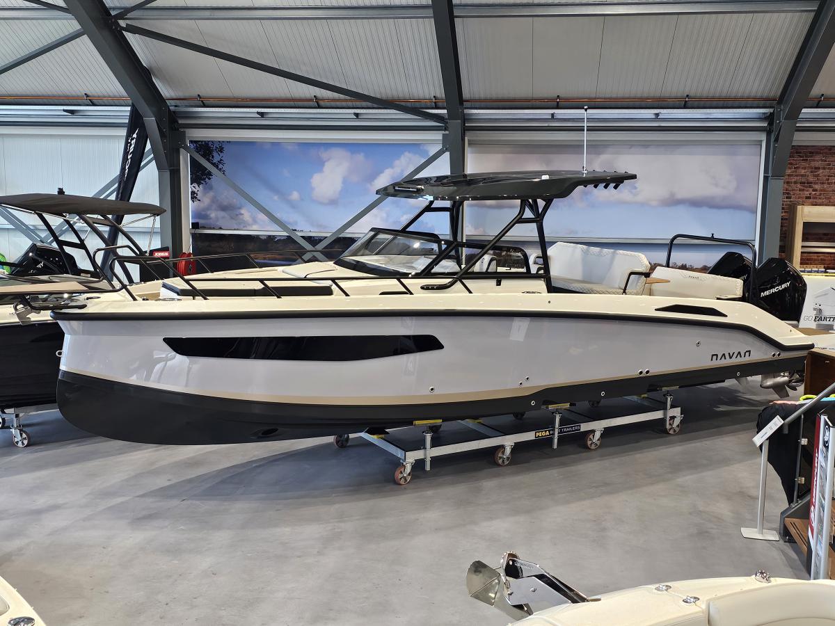 Te koop Navan S30 Sportcruisers | Bomert Watersport