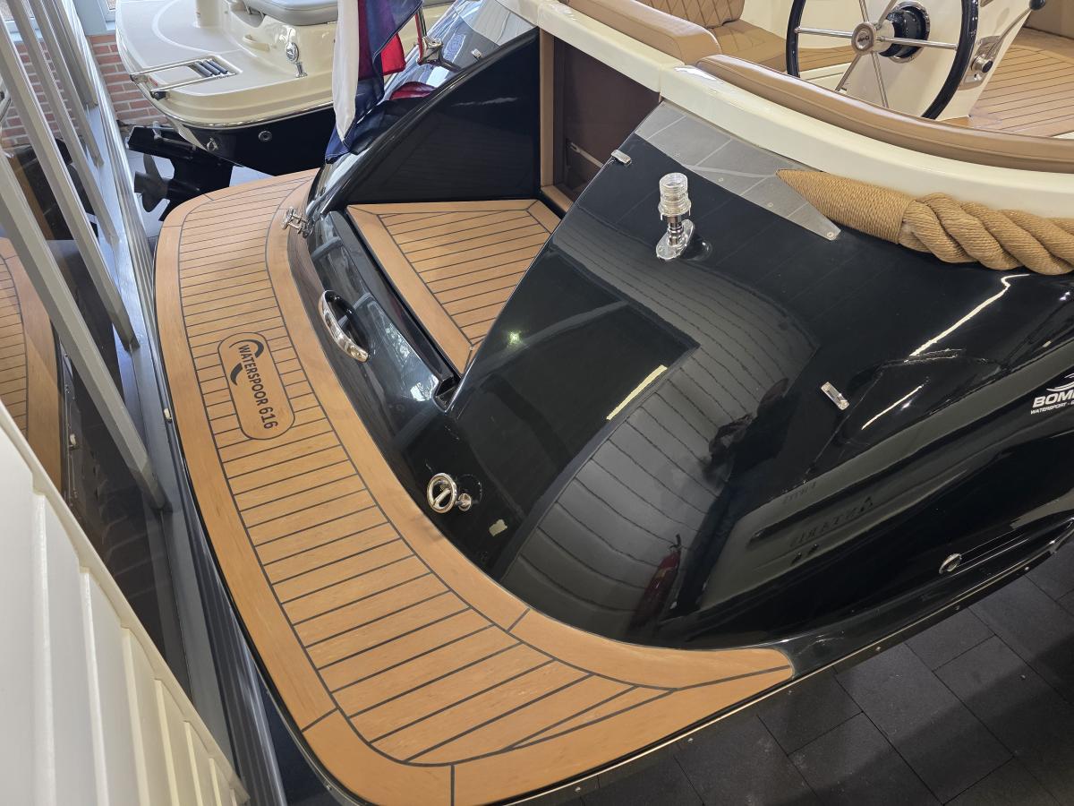 Waterspoor 616 Aviator Te koop bij Bomert watersport Giethoorn