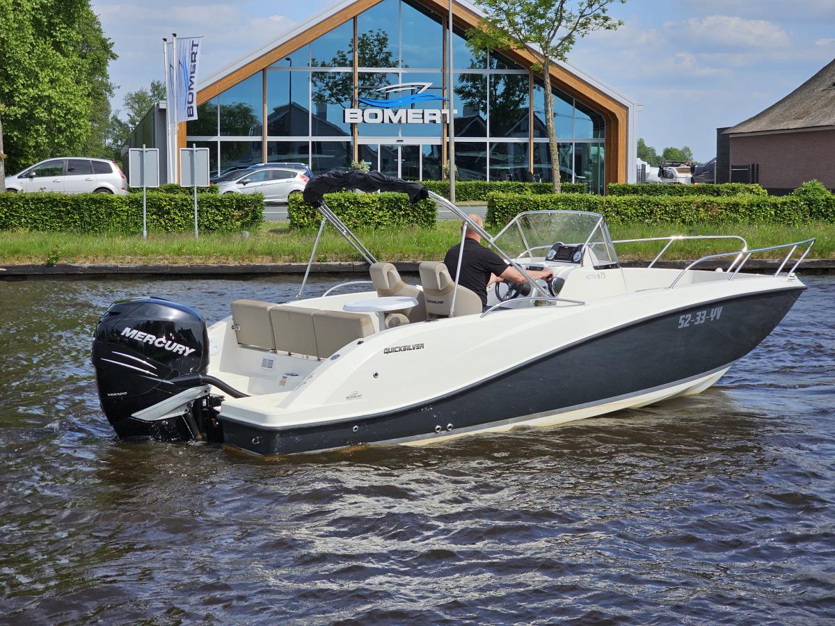 Quicksilver  675 Open 2016 Te koop bij Bomert watersport Giethoorn