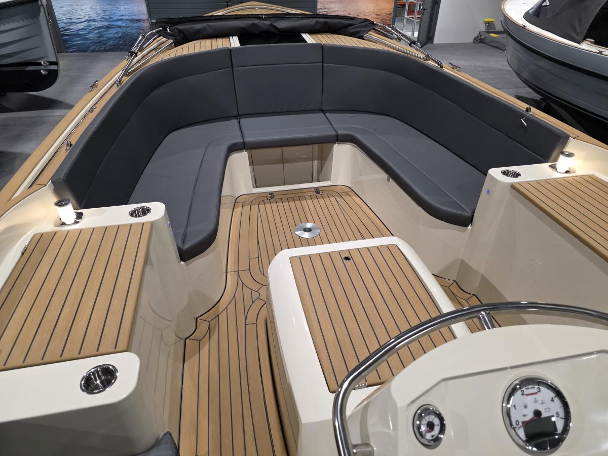 Antaris Seventy5 Te koop bij Bomert watersport Giethoorn