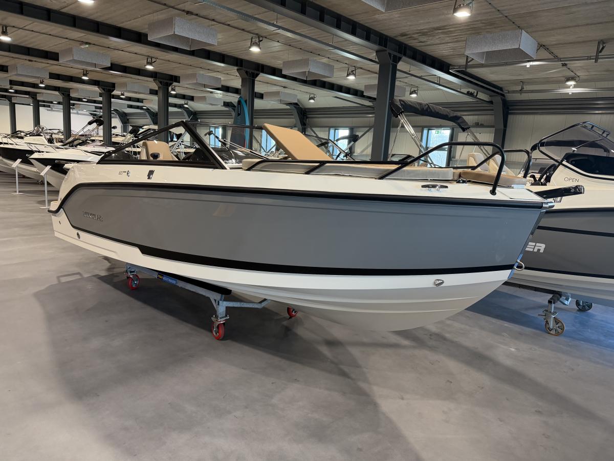 Te koop Quicksilver 605 Cruiser Consoleboten | Bomert Watersport