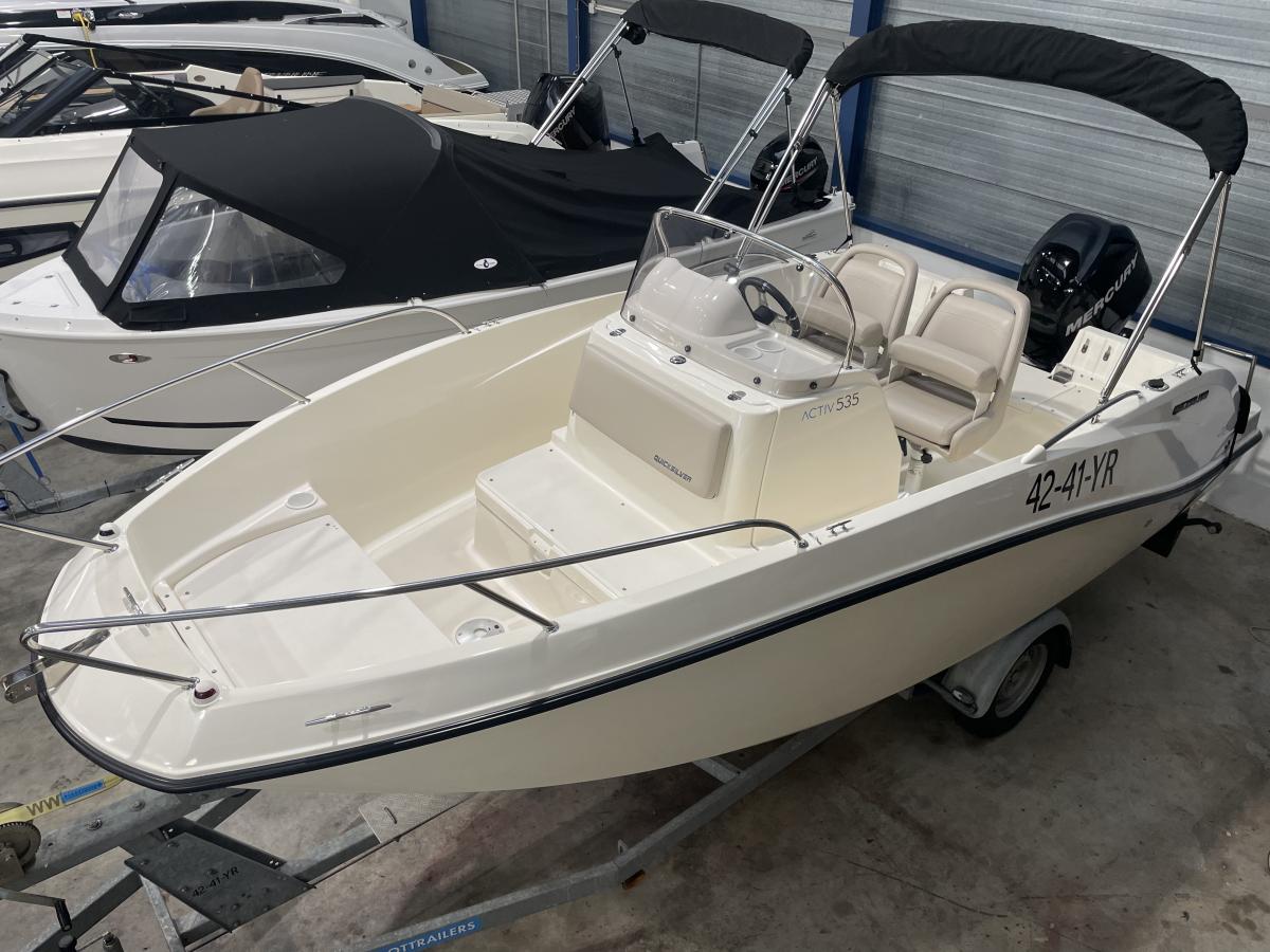 Quicksilver 535 Te koop bij Bomert watersport Giethoorn