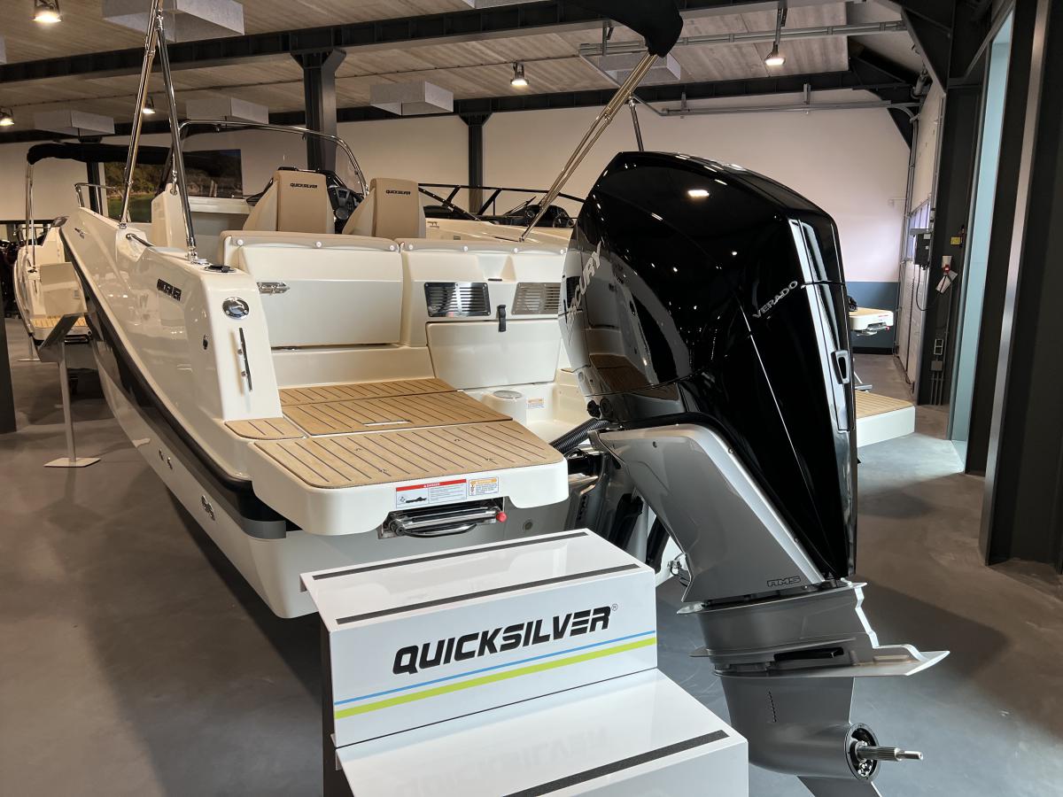 Quicksilver  755 Open Te koop bij Bomert watersport Giethoorn