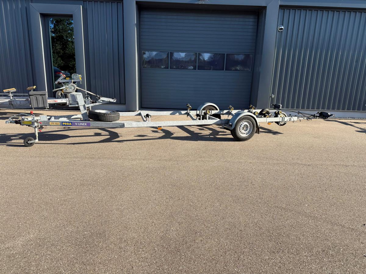 Te koop Pega V1500 Boottrailers | Bomert Watersport