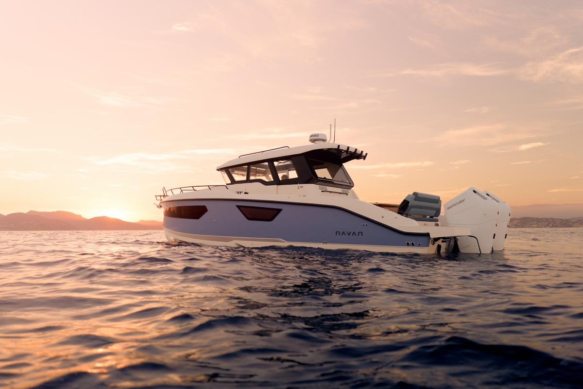 Navan C38 Te koop bij Bomert watersport Giethoorn