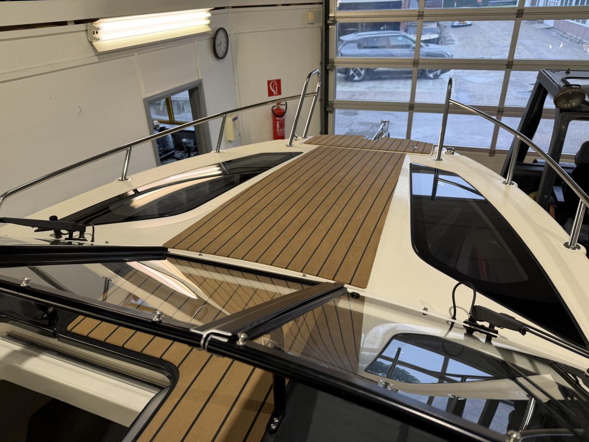 Quicksilver 755 Cruiser Te koop bij Bomert watersport Giethoorn