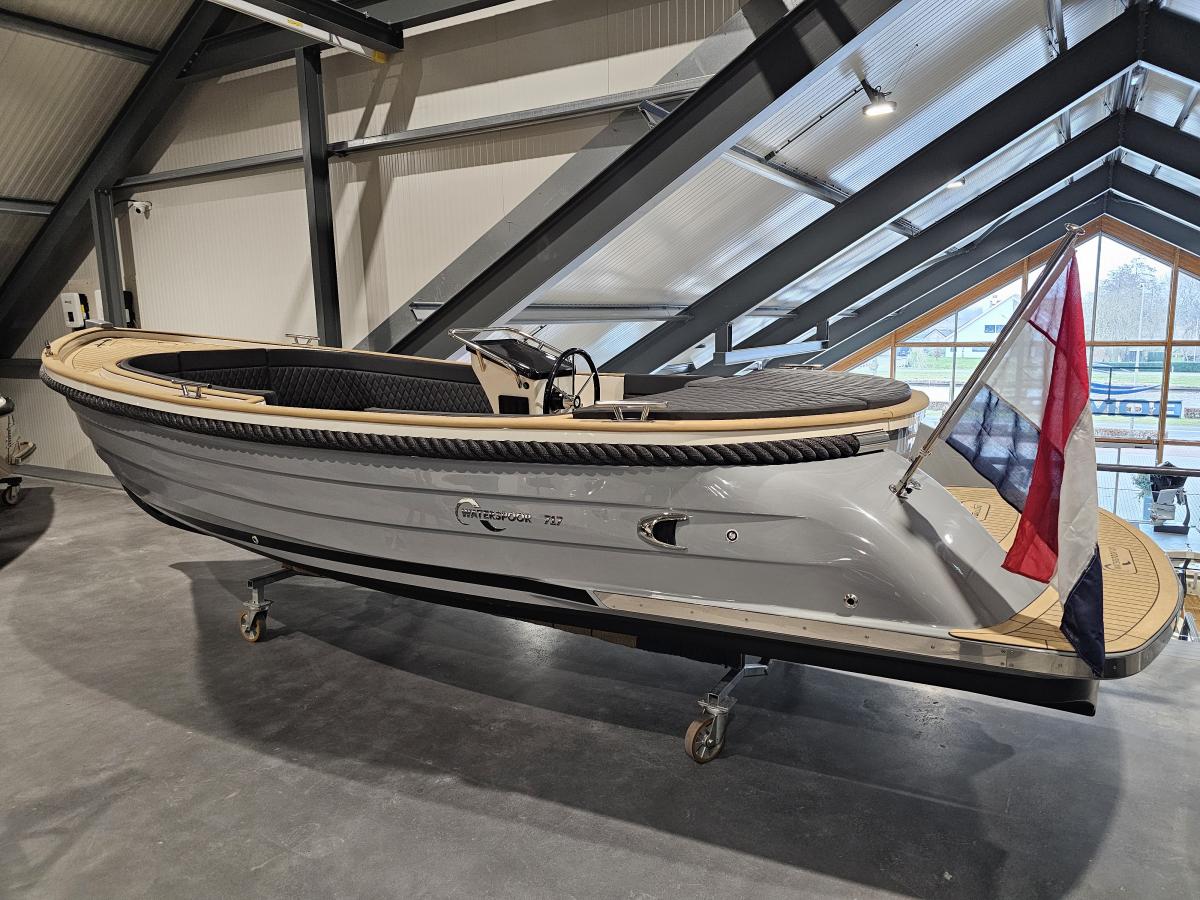Te koop Waterspoor  717 Outboard Sloepen | Bomert Watersport