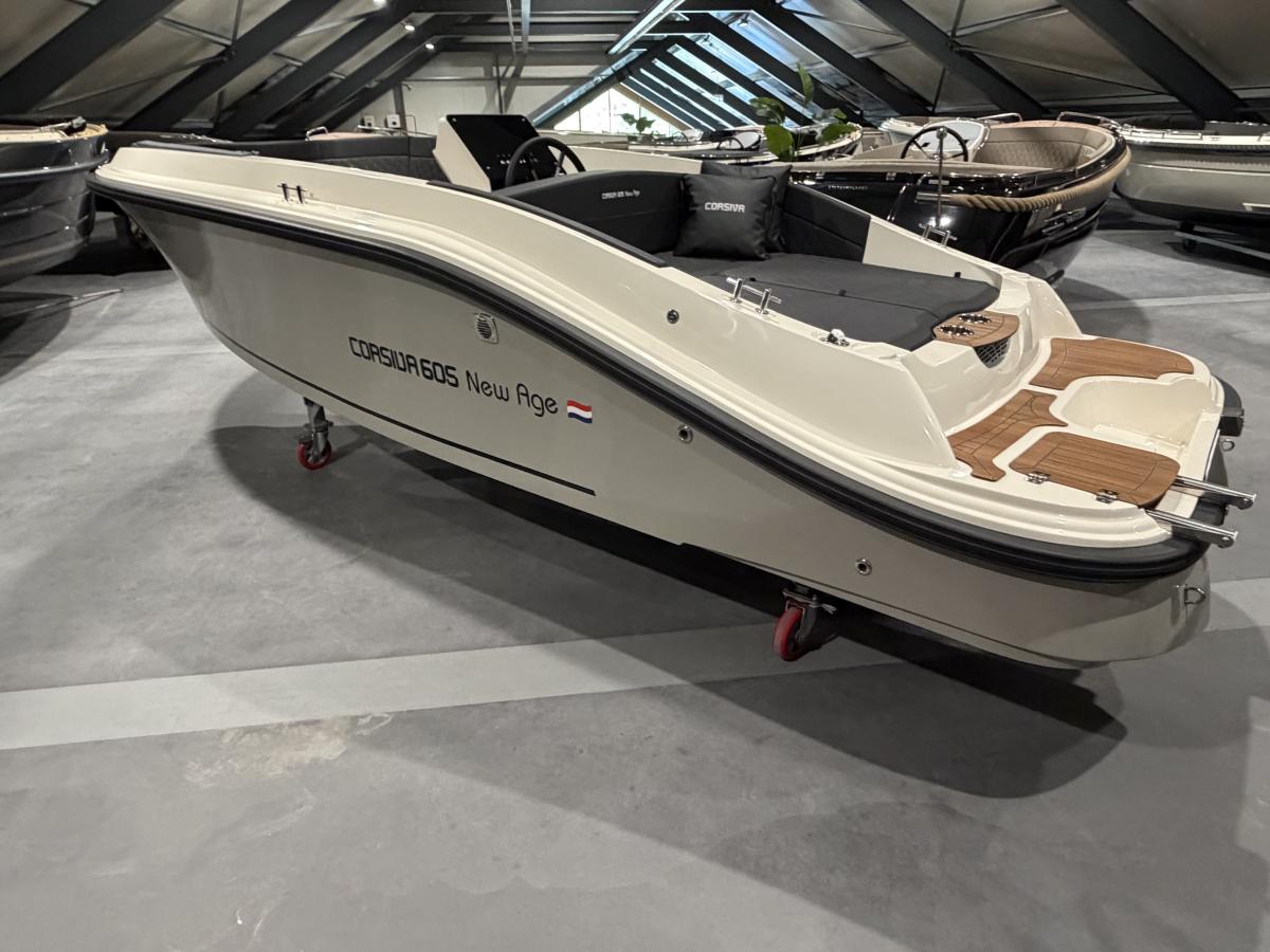 Te koop Corsiva  605 New Age Sloepen | Bomert Watersport