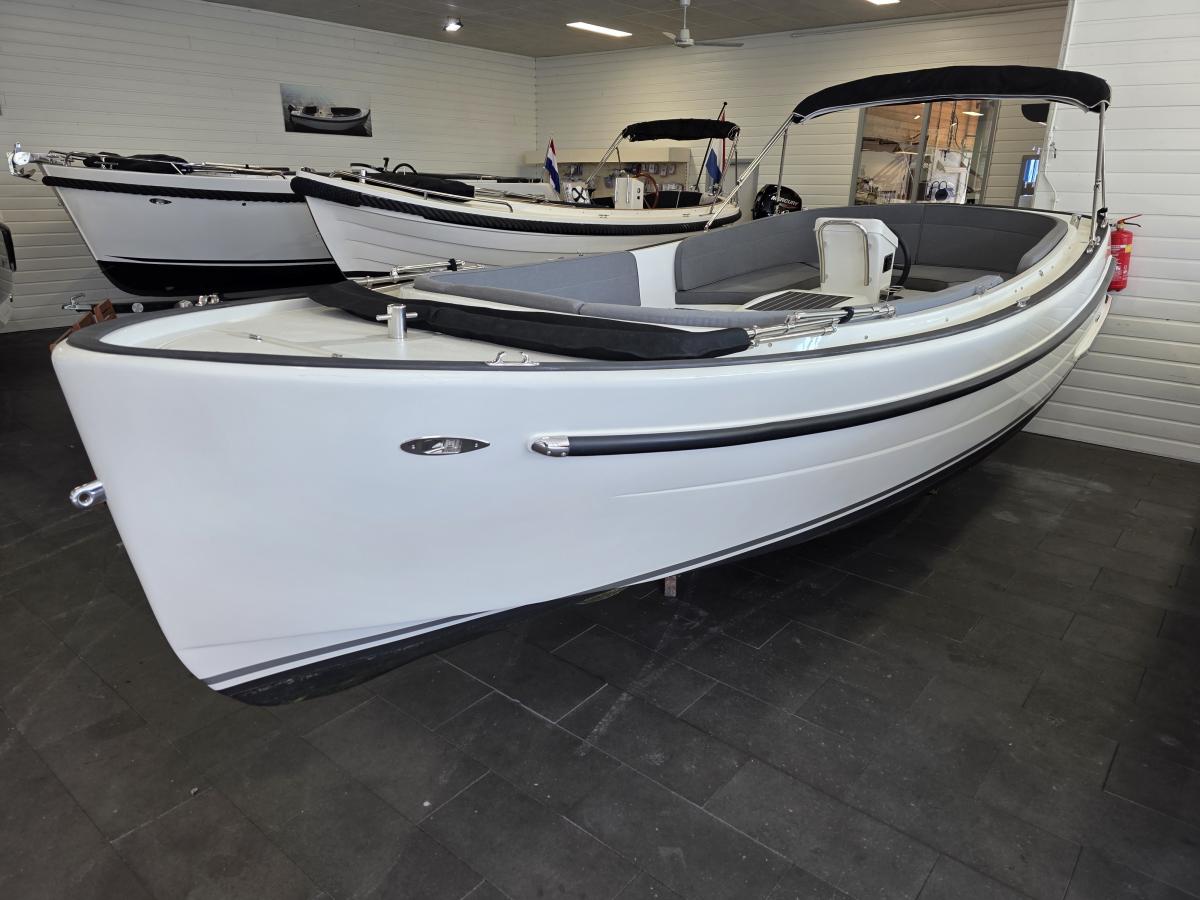 Te koop Antaris Fifty5 Sloepen | Bomert Watersport