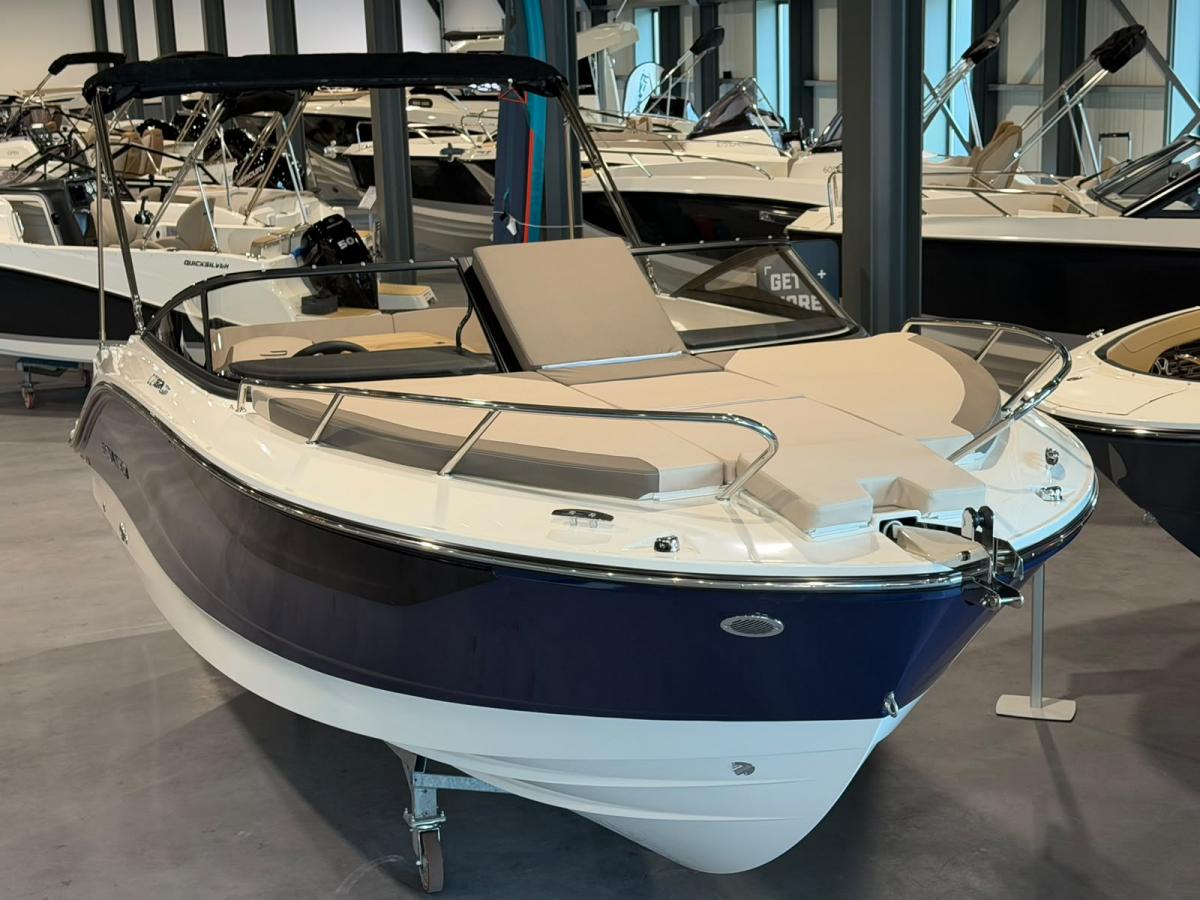 Bayliner C21 Te koop bij Bomert watersport Giethoorn