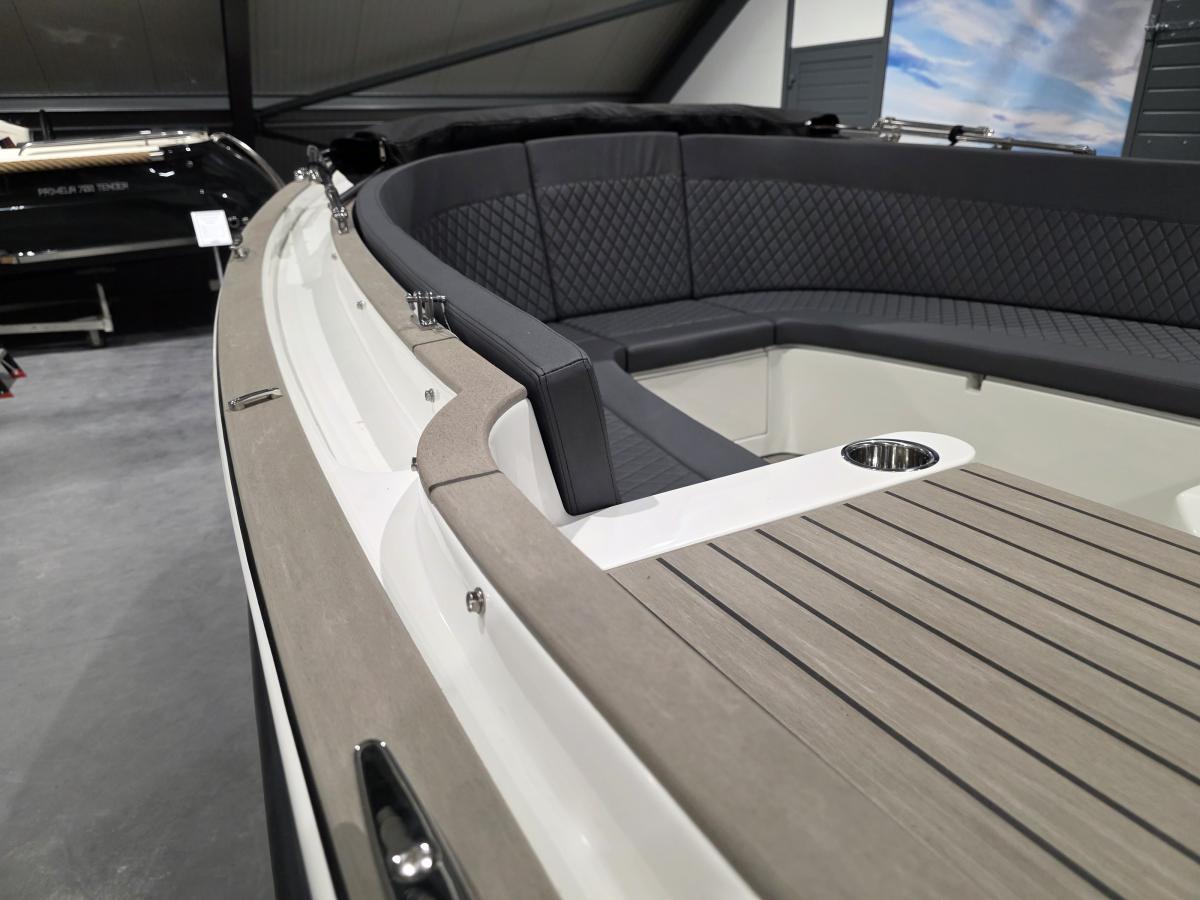 Antaris Sixty7 Te koop bij Bomert watersport Giethoorn
