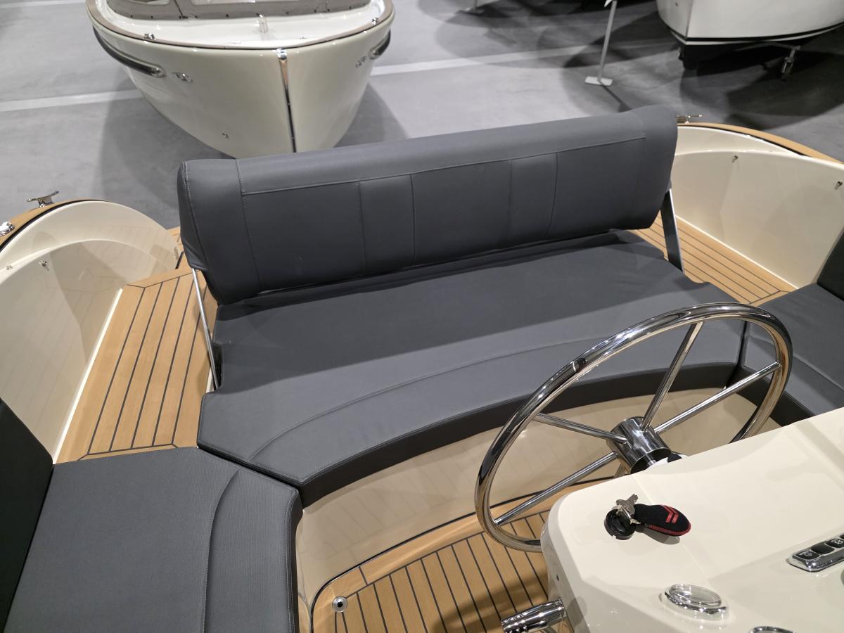 Antaris Seventy5 Te koop bij Bomert watersport Giethoorn