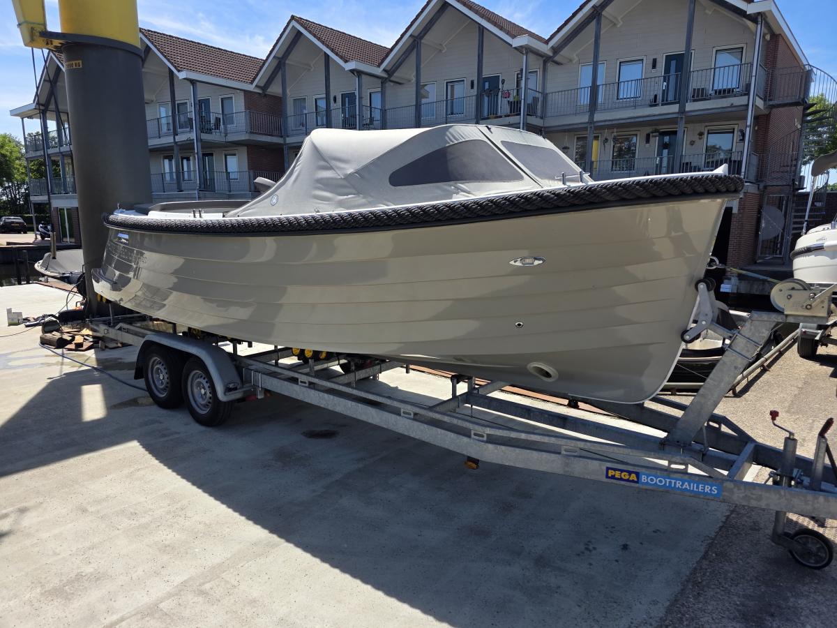 Te koop Corsiva 690 Tender Sloepen | Bomert Watersport