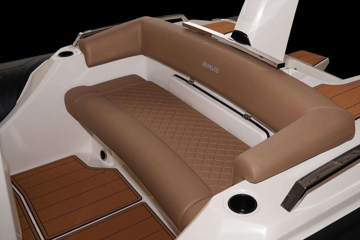 Brig Eagle 6.7 Te koop bij Bomert watersport Giethoorn