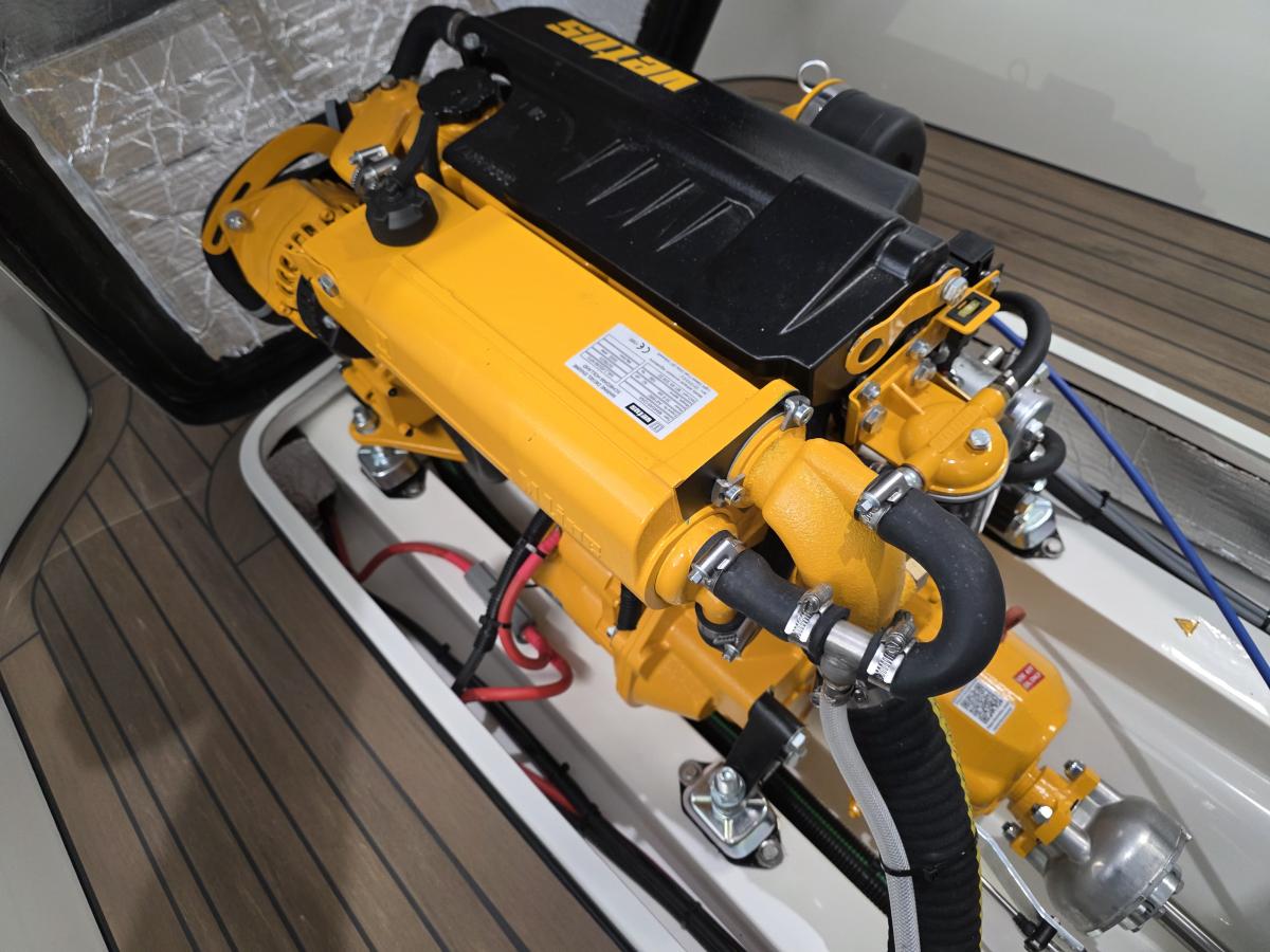 Maril 6NXT Te koop bij Bomert watersport Giethoorn