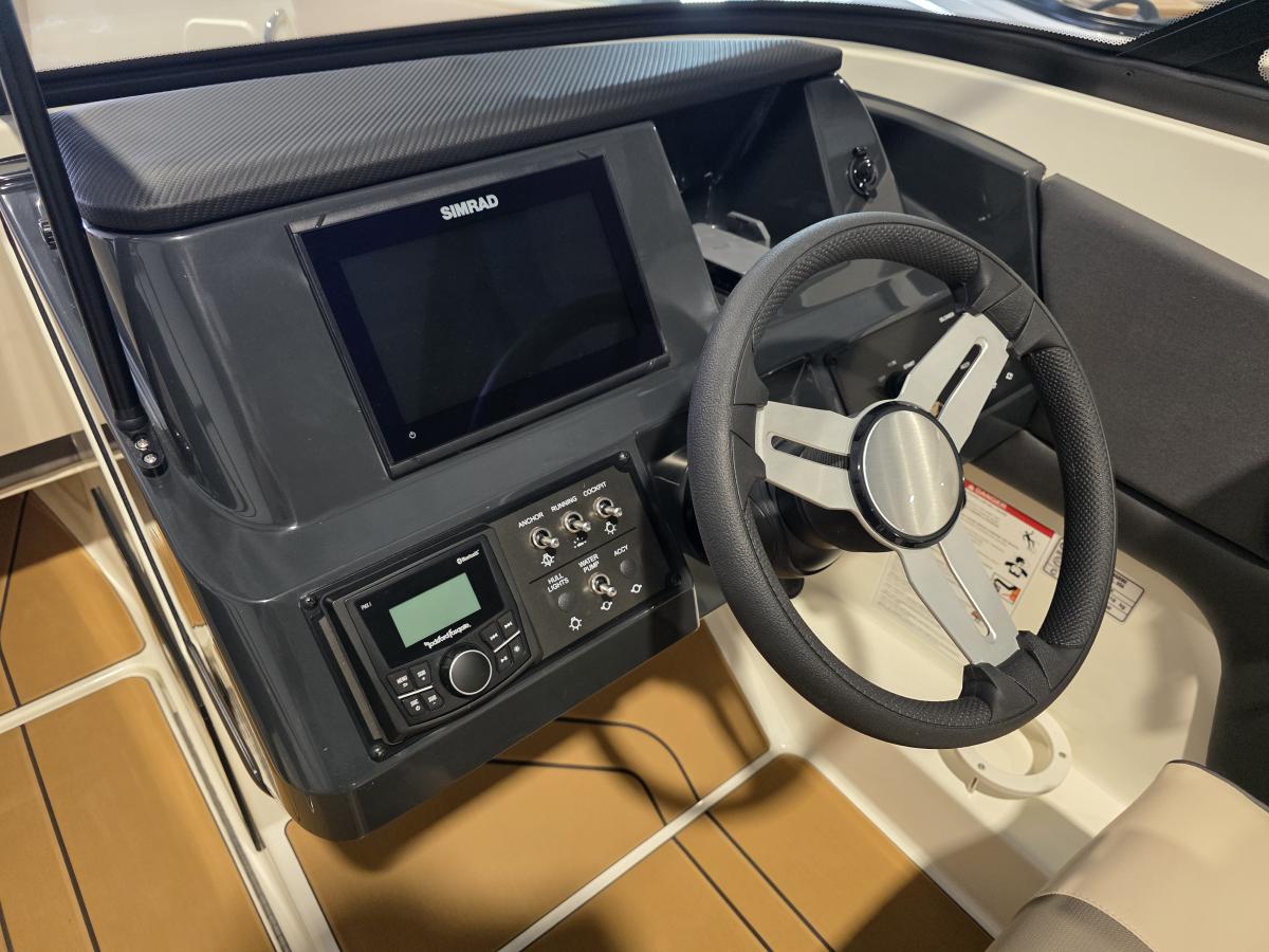 Bayliner V20 Outboard Te koop bij Bomert watersport Giethoorn