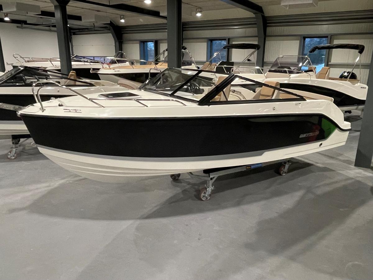 Te koop Quicksilver 605 Cruiser  | Bomert Watersport