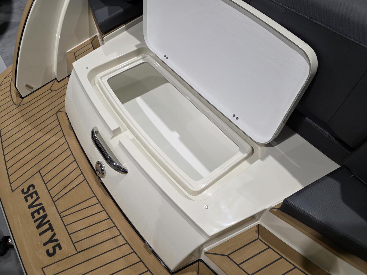 Antaris Seventy5 Te koop bij Bomert watersport Giethoorn