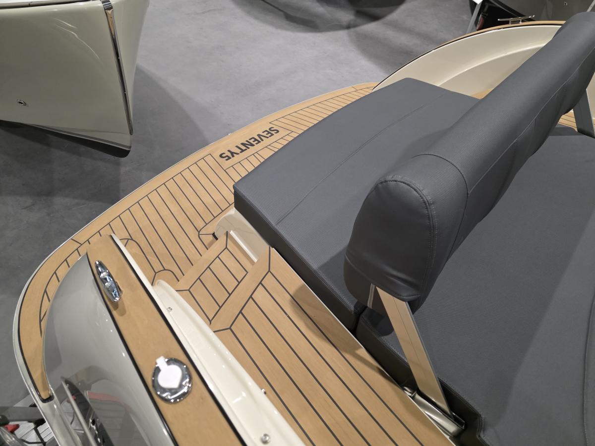 Antaris Seventy5 Te koop bij Bomert watersport Giethoorn