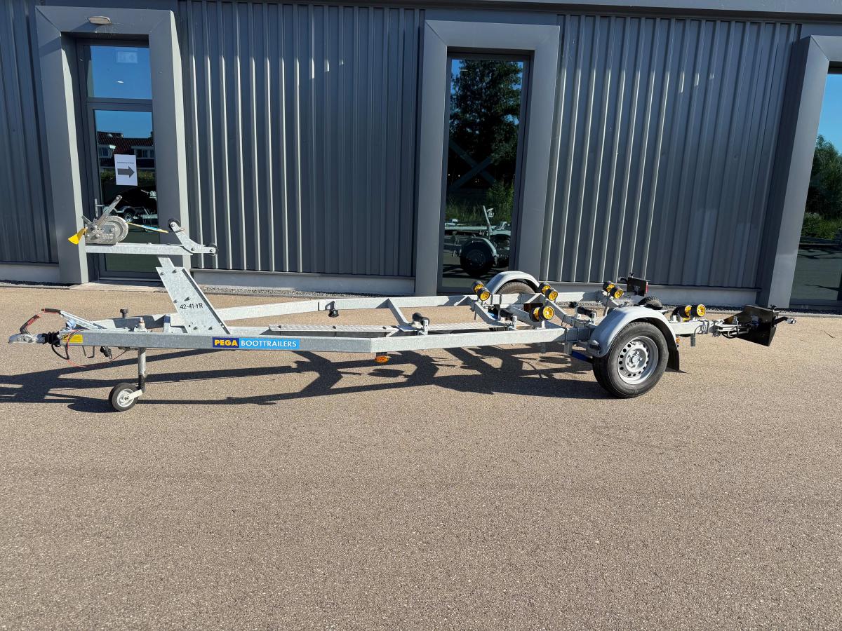 Te koop Pega V1350 Boottrailers | Bomert Watersport