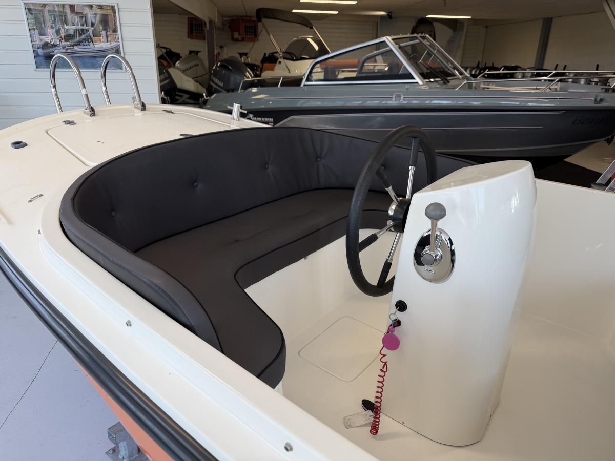 Kaapsloep 530 WK editie! Te koop bij Bomert watersport Giethoorn