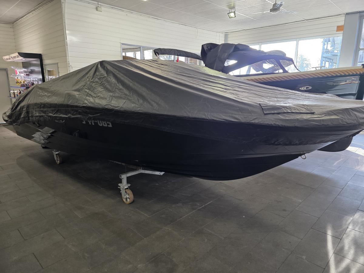 Sea Ray SPX 210 Te koop bij Bomert watersport Giethoorn