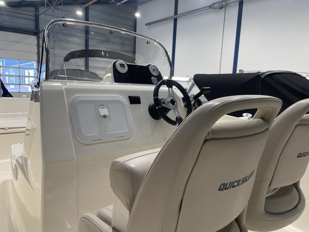 Quicksilver 535 Te koop bij Bomert watersport Giethoorn