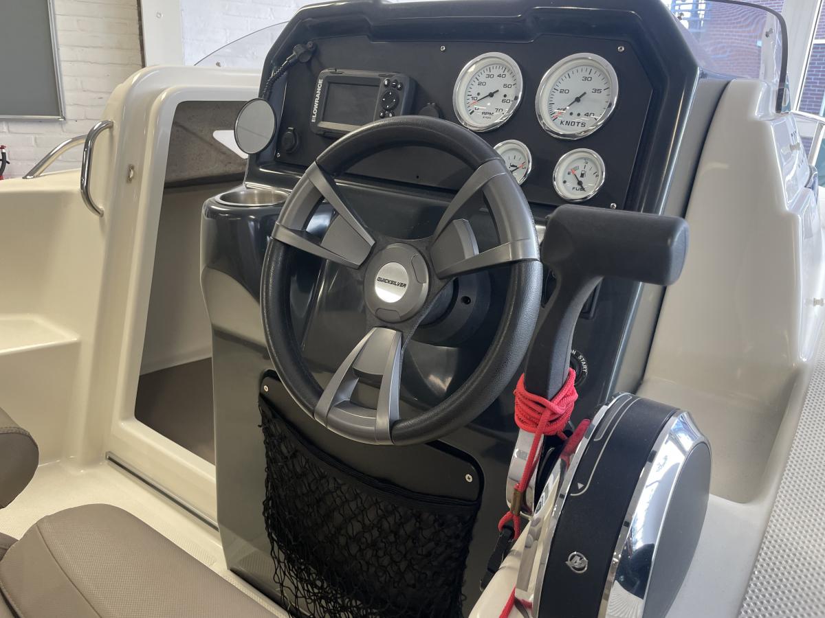 Quicksilver 505 Cabin Te koop bij Bomert watersport Giethoorn