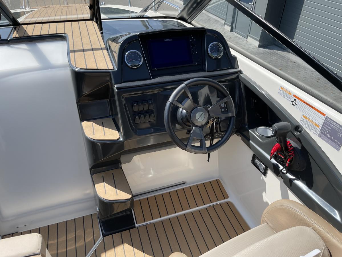 Quicksilver 755 Cruiser Te koop bij Bomert watersport Giethoorn