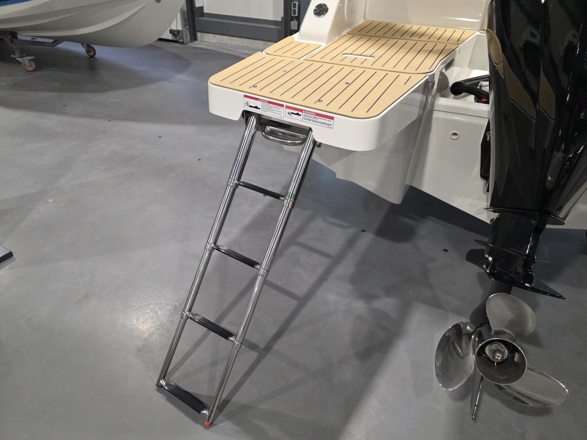 Quicksilver 705 Open Te koop bij Bomert watersport Giethoorn