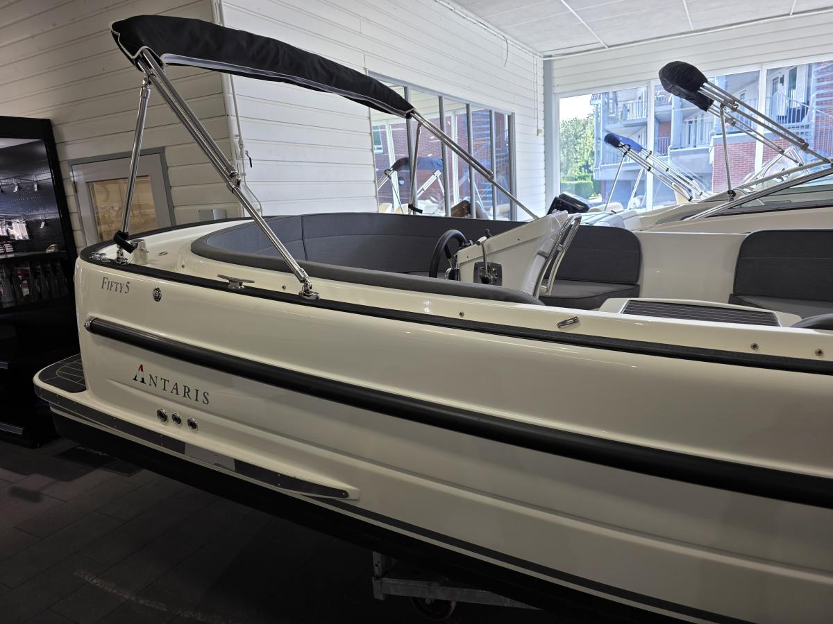 Antaris Fifty5 Te koop bij Bomert watersport Giethoorn