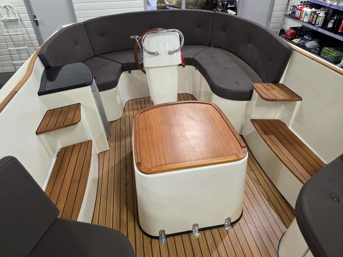 Antaris Connery 22 Te koop bij Bomert watersport Giethoorn
