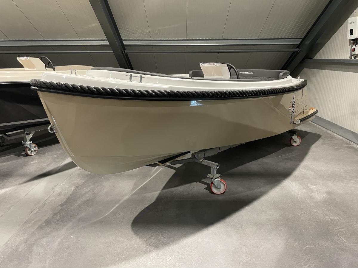 Corsiva 500 Tender Te koop bij Bomert watersport Giethoorn