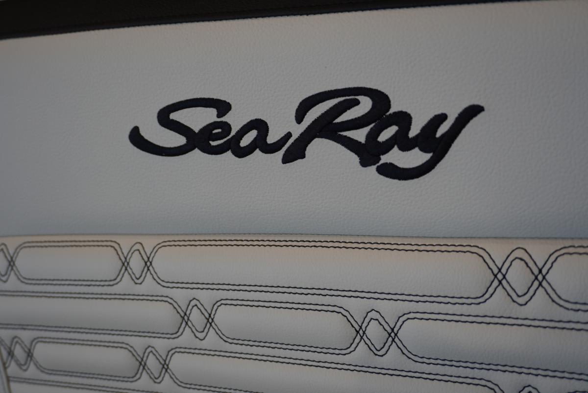 Sea Ray SPX 210 NEW Te koop bij Bomert watersport Giethoorn