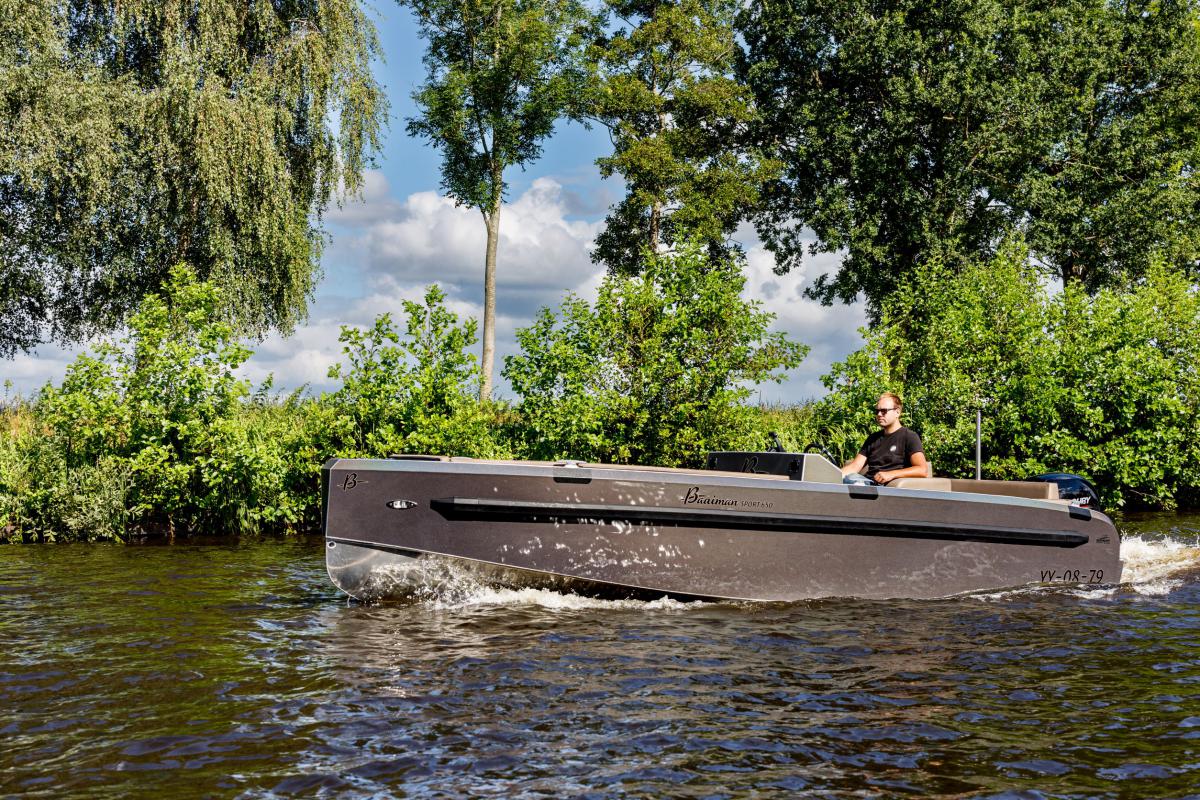 Te koop Baaiman Sport 650 DEMO Consoleboten | Bomert Watersport