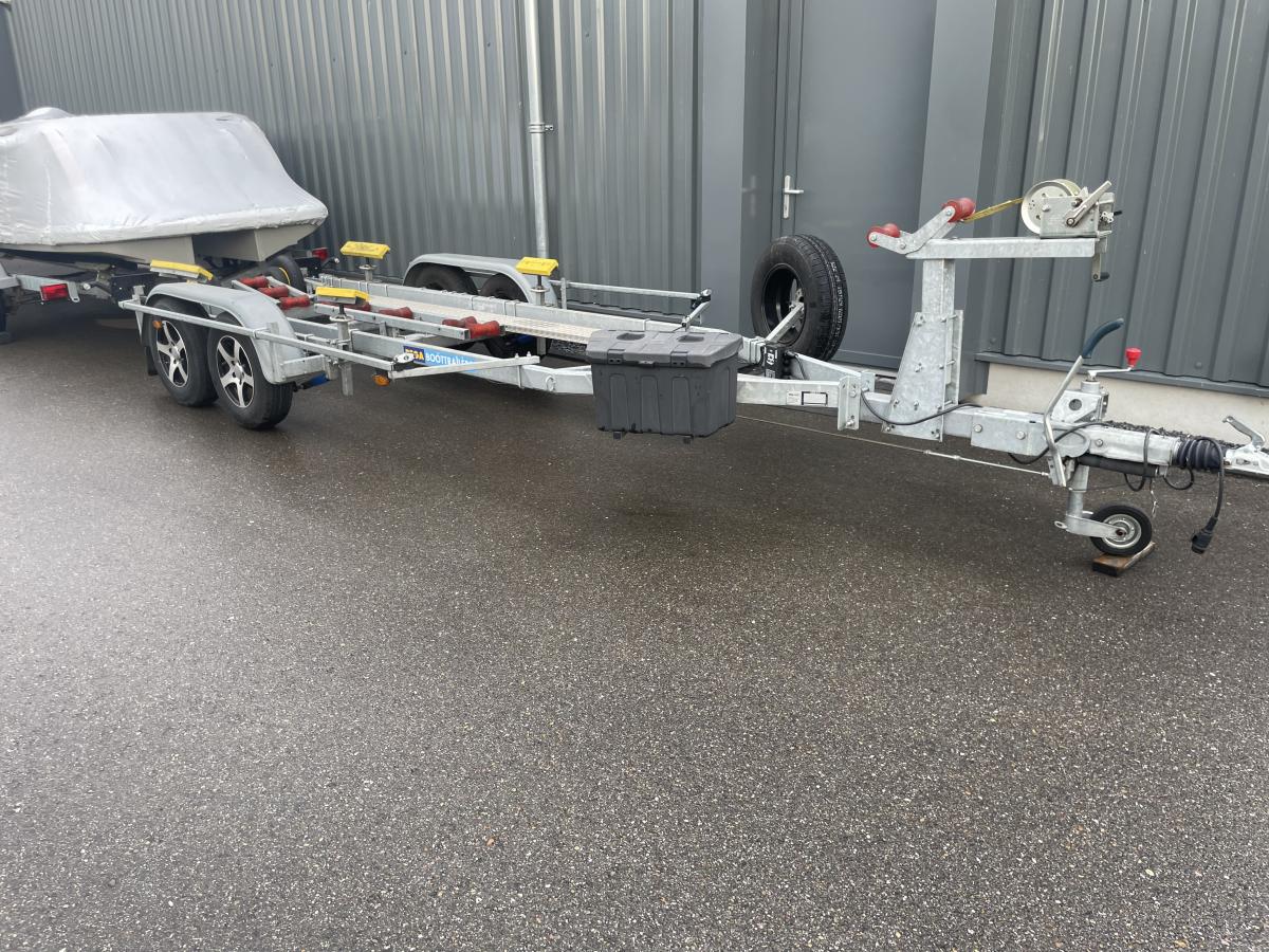 Te koop Pega V2300  Boottrailers | Bomert Watersport