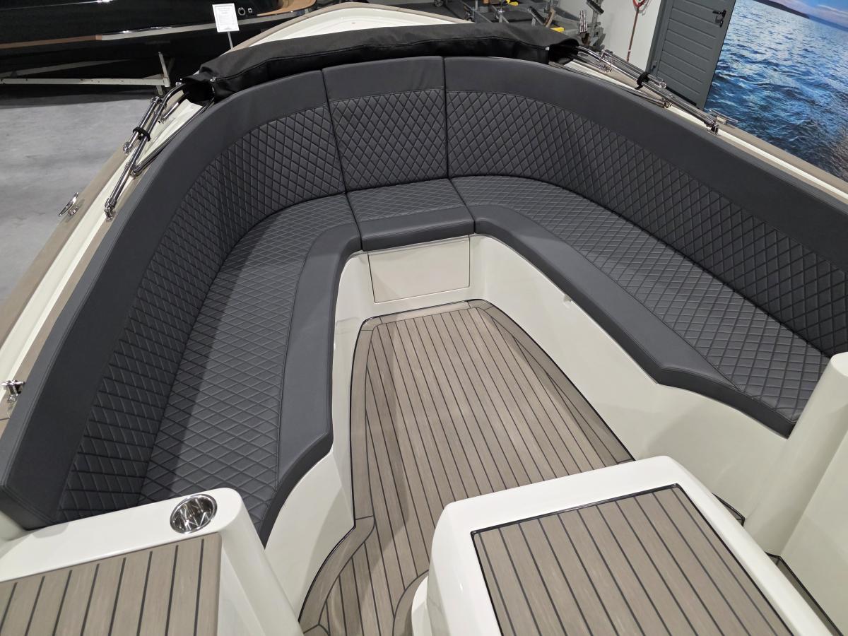Antaris Sixty7 Te koop bij Bomert watersport Giethoorn