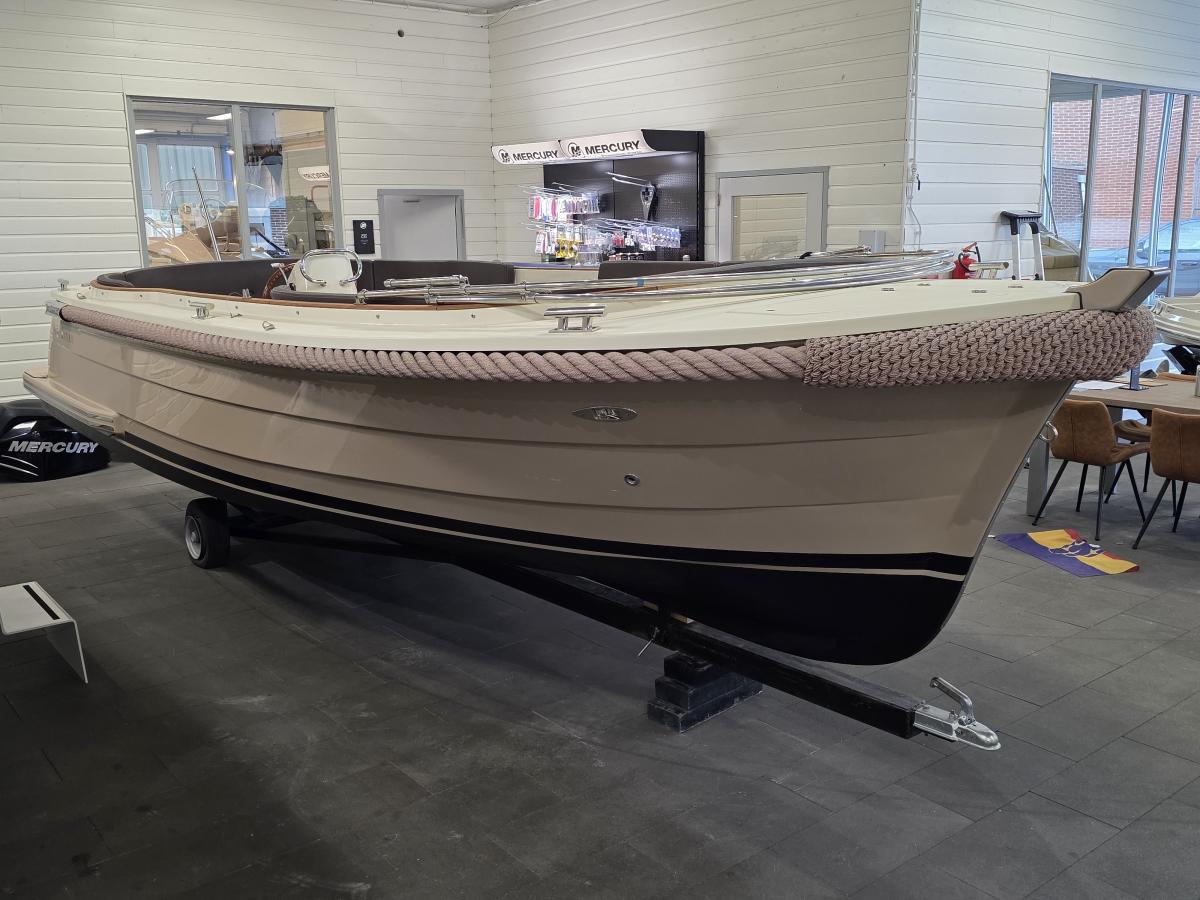 Antaris Connery 22 Te koop bij Bomert watersport Giethoorn
