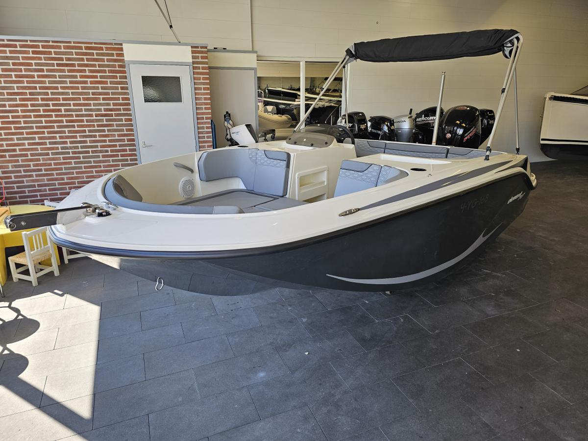Te koop Bayliner M17 Sportboten | Bomert Watersport