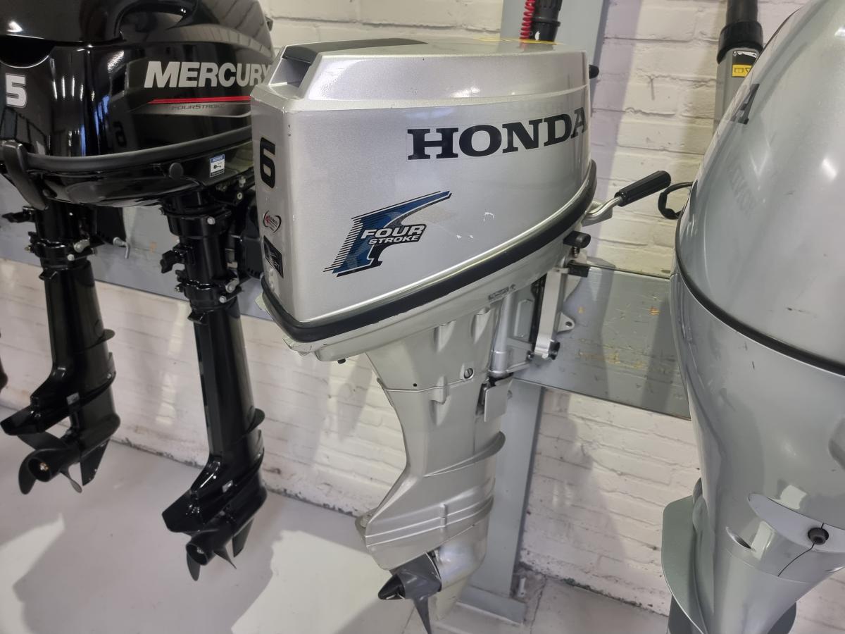 Te koop Honda BF 6 2-cilinder buitenboordmotoren | Bomert Watersport