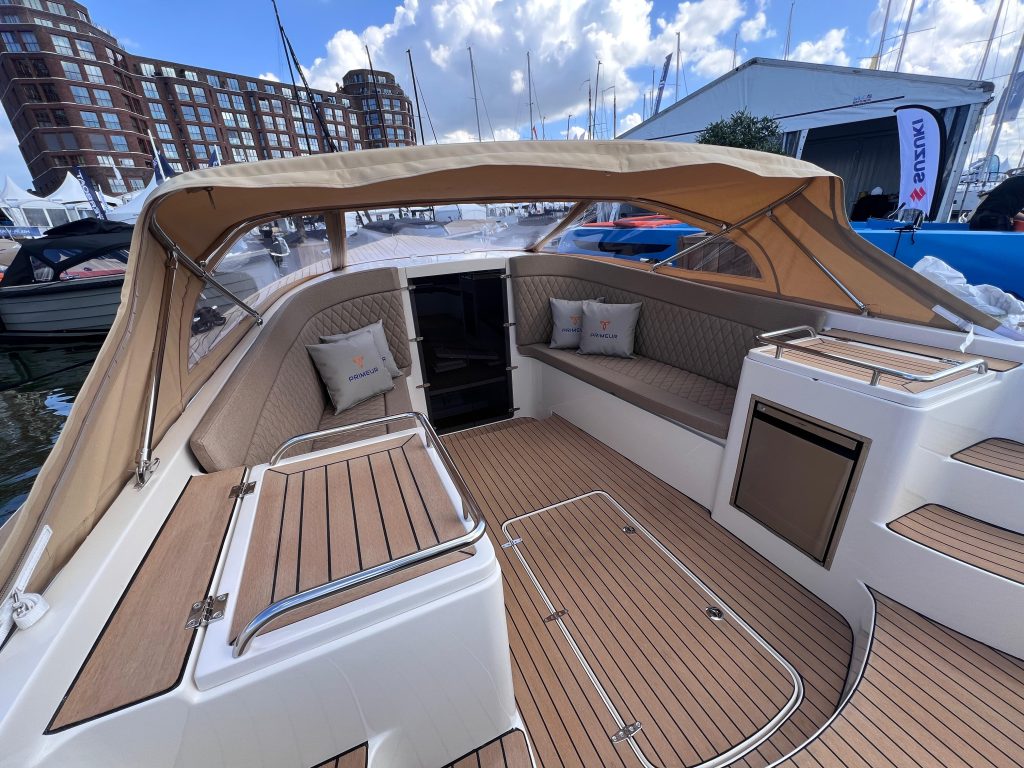 Primeur 850 Te koop bij Bomert watersport Giethoorn