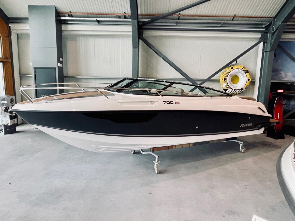 Te koop Flipper 700 DC Sportcruisers | Bomert Watersport