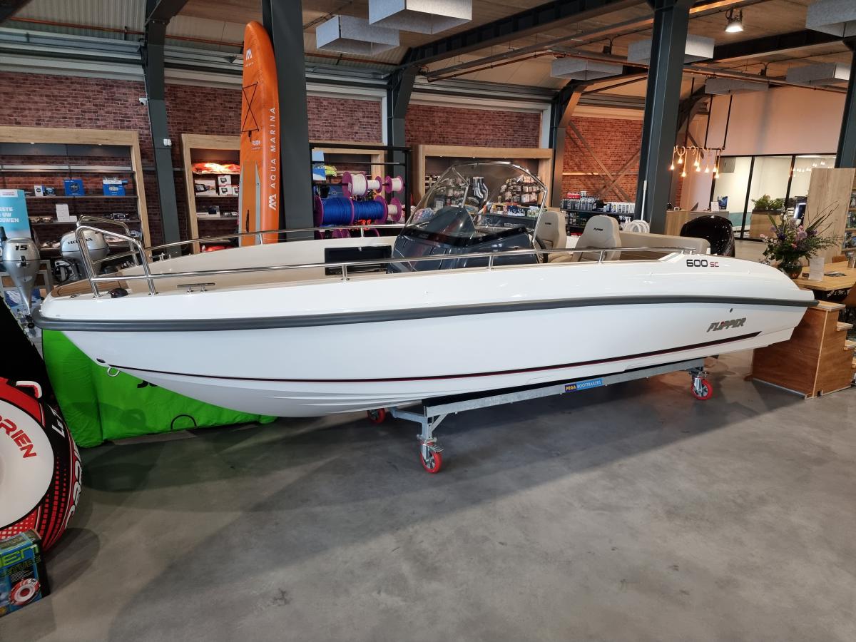 Flipper 600 SC Demo Te koop bij Bomert watersport Giethoorn