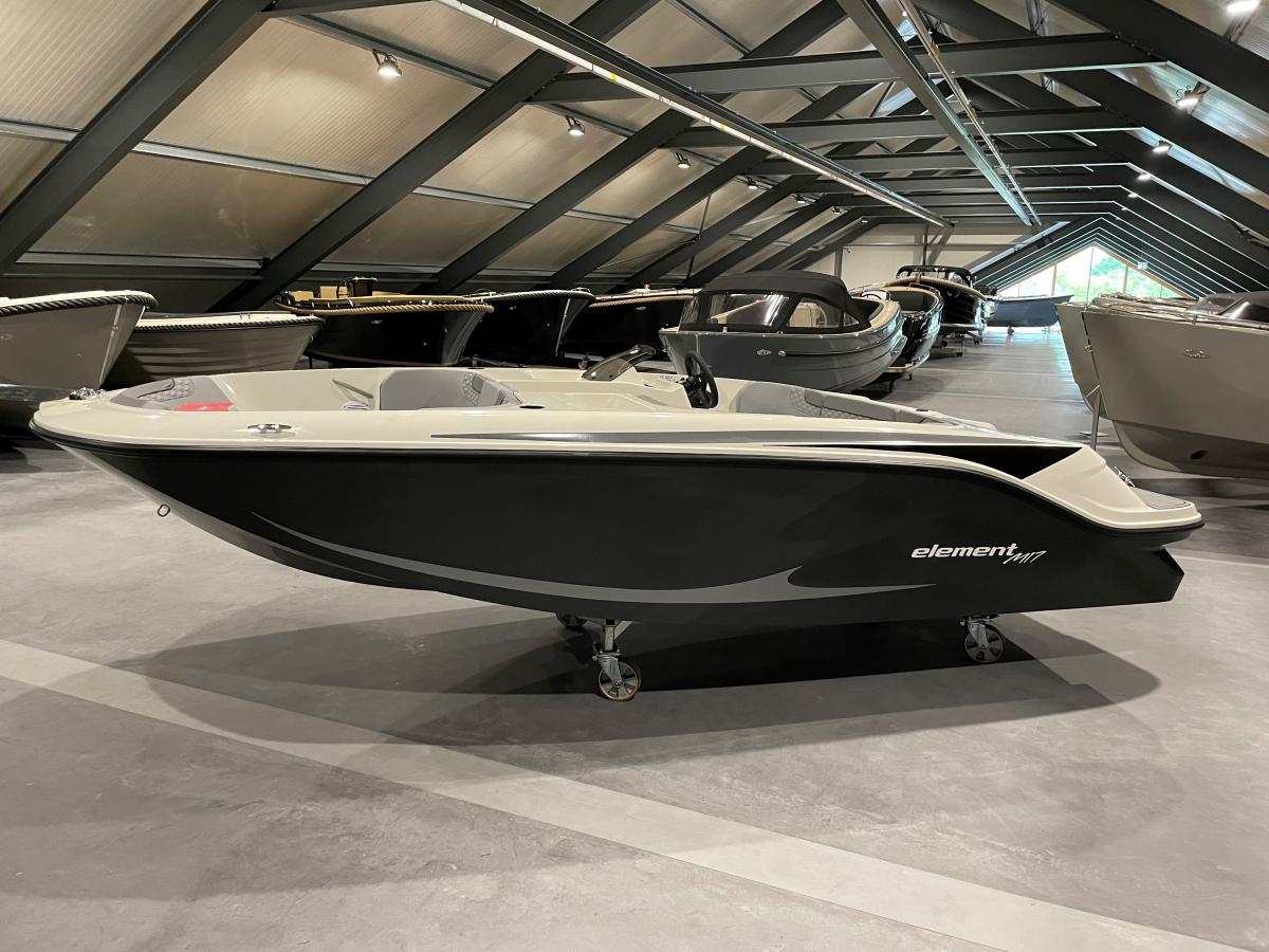 Te koop Bayliner M17 Sportboten | Bomert Watersport