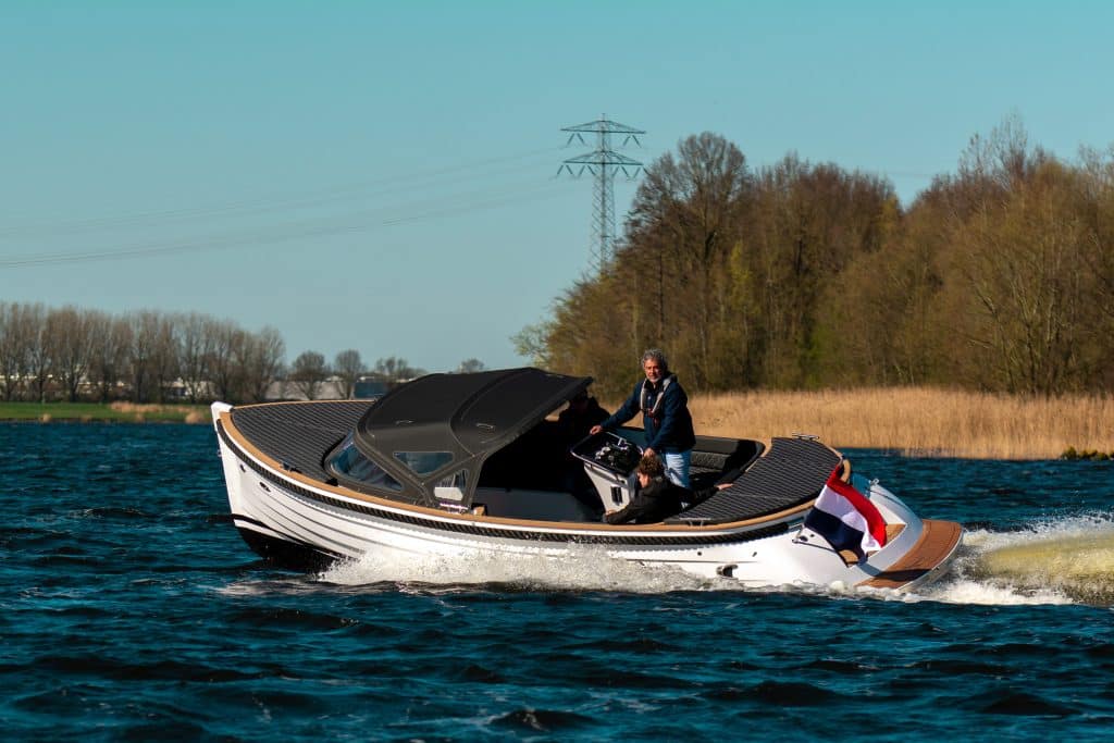 Te koop Waterspoor 717 Outboard  Sloepen | Bomert Watersport