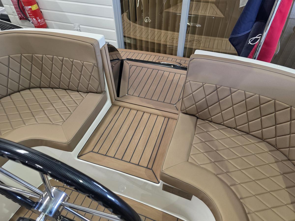 Waterspoor 616 Aviator Te koop bij Bomert watersport Giethoorn