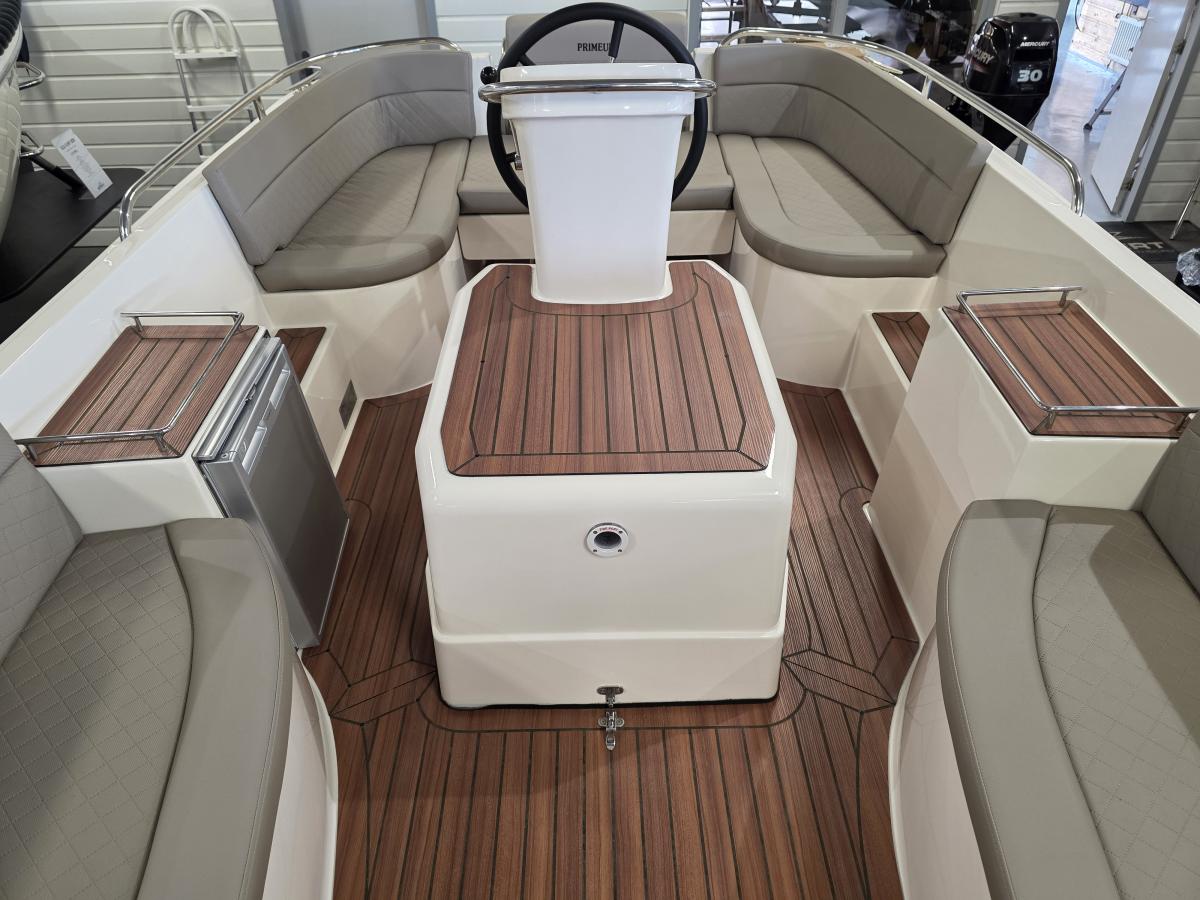 Primeur 600 Tender Te koop bij Bomert watersport Giethoorn
