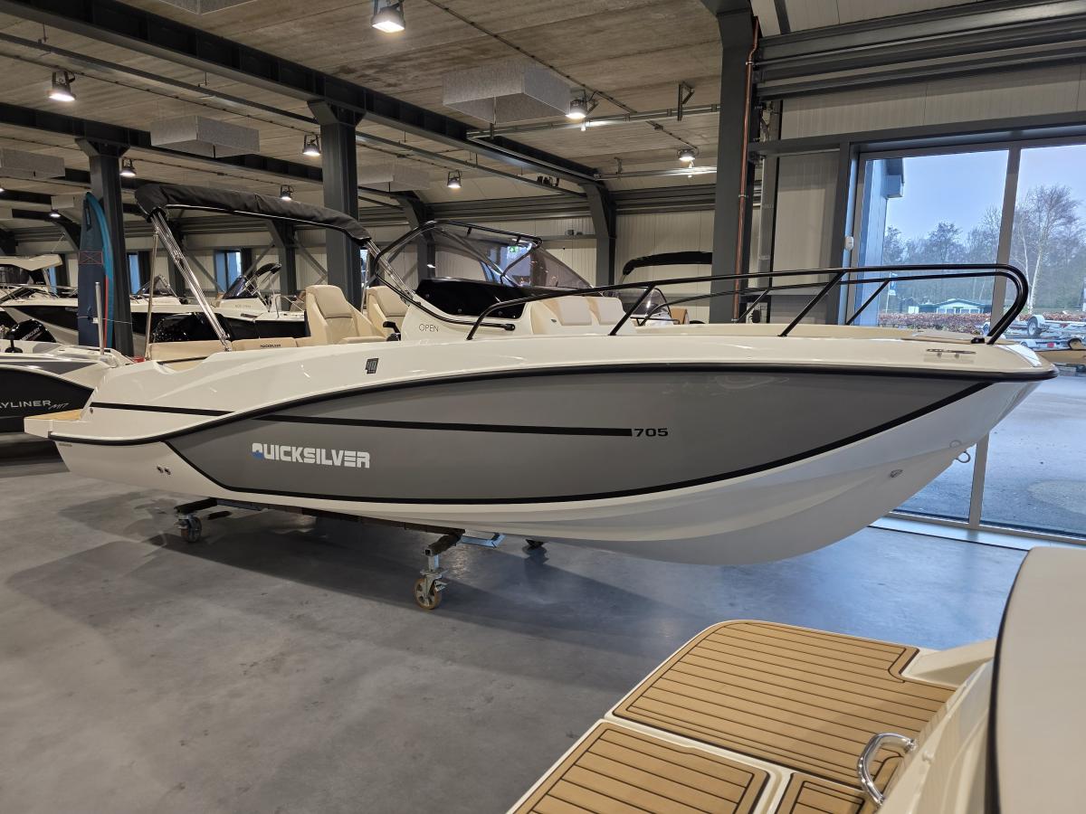 Quicksilver 705 Open Te koop bij Bomert watersport Giethoorn