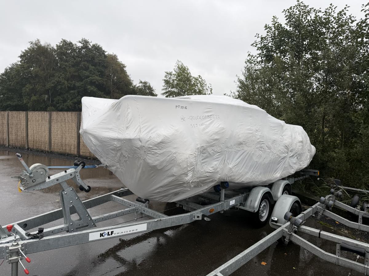 Te koop Quicksilver  555 Cabin  Consoleboten | Bomert Watersport