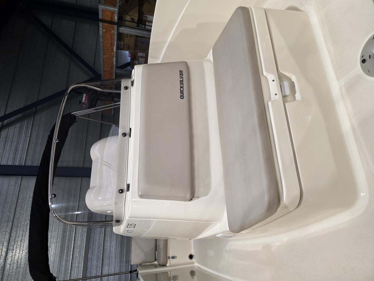 Quicksilver 535 Te koop bij Bomert watersport Giethoorn